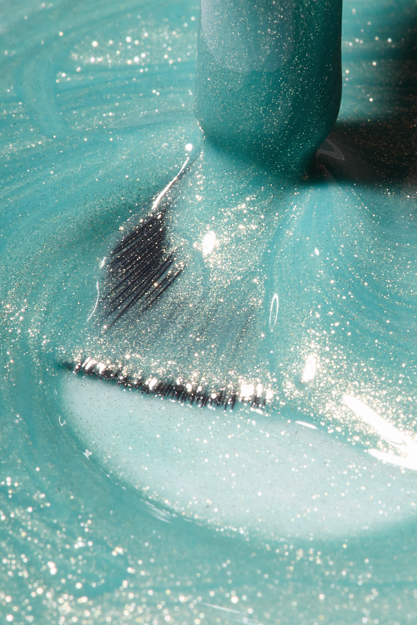 The GelBottle Cat Eye Poolside