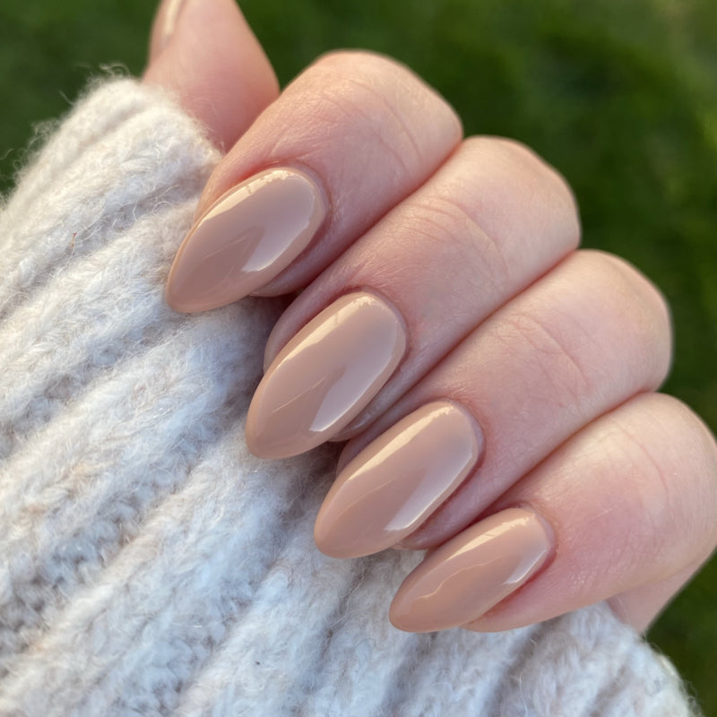 The GelBottle Hema Free Paint Naked